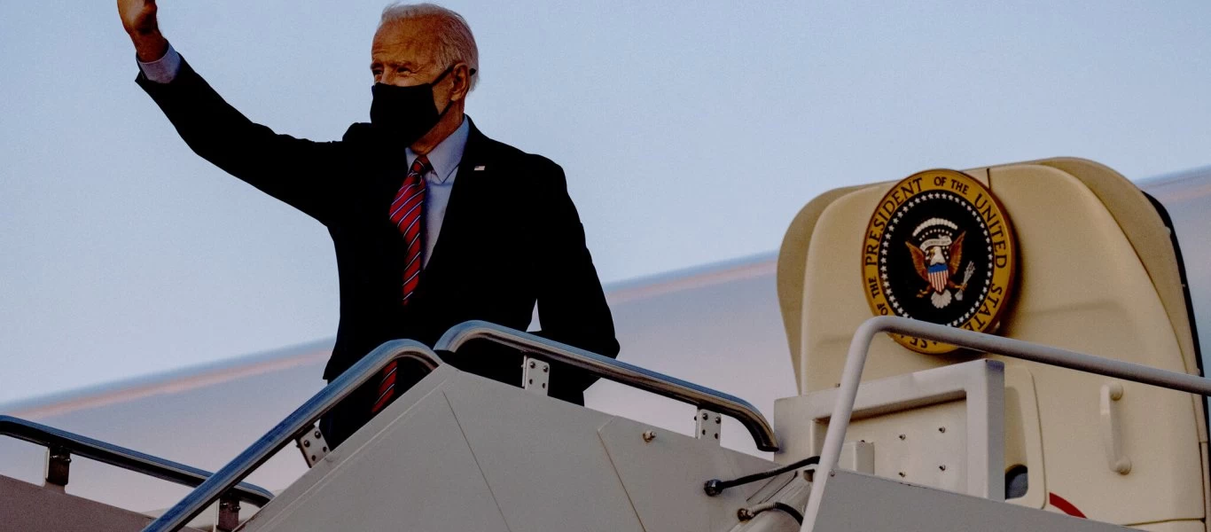 Έφτασε στην Βρετανία ο Τζο Μπάιντεν στο πλαίσιο της ευρωπαϊκής του περιοδείας - Αύριο η συνάντηση με τον Μπόρις Τζόνσον